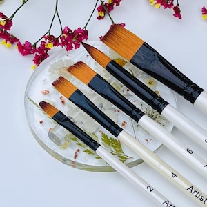 Resin Paint Brush Holder, Paint Brush Rest, Pressed Flowers,  Daisy, Rose, Artist Gift, Gift for Painter, Pen Rest, Pencil Holder, Nail Tech