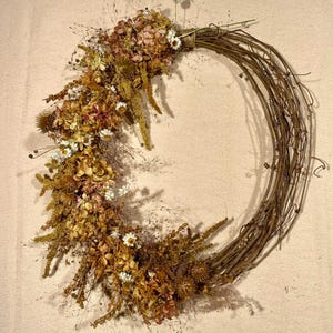 Couronne éternelle d&#39;hortensias et d&#39;amarante | Décoration de porte fleurs séchées | Art floral naturel rustique