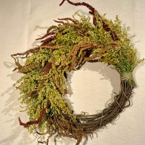 Couronne éternelle de prairie dorée | Décoration de porte fleurs séchées | Art floral naturel rustique