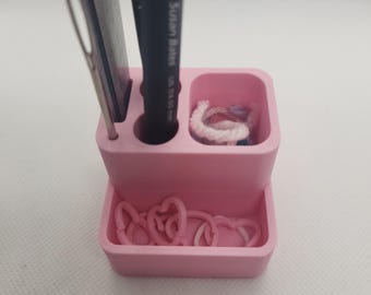Small Crochet Hook Holder, Makeup, Art, Pencil Holder / Stand and Desk Organizer