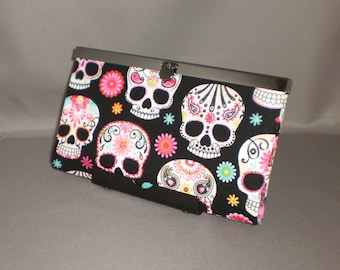 Woman's Wallet - Day of the Dead - Clutch Wallet - Sugar Skulls - Dia de los Muertos