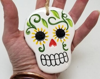 sugar skull ornament / day of the dead / candy skull / folk art / hand painted ornament / halloween decor / ceramic skull / stocking stuffer