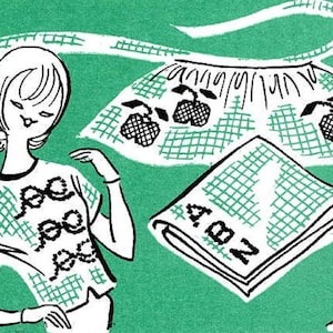 以下が含まれることがあります： 白黒のイラストで、女性が白のシャツを着ています。シャツには黒と白の模様が施されており、繰り返し模様のベリーが描かれています。イラストは緑色の背景に描かれています。画像には「4702」というテキストが表示されています。