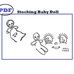 Può includere: Disegno in bianco e nero di uno schema per bambola di calza. Lo schema include un corpo di bambola, un viso di bambola e una testa di bambola con un berretto. Il testo "Stocking Baby Doll" è scritto sopra lo schema. Il testo "Doll Face" è scritto sotto il viso della bambola.