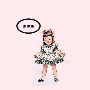 Könnte beinhalten: Eine Vintage-Illustration eines Mädchens, das ein weißes und grünes Kleid mit einem Rüschenkragen und einer Schleife im Haar trägt. Der Text "PDF" befindet sich in einer Sprechblase über ihrem Kopf.