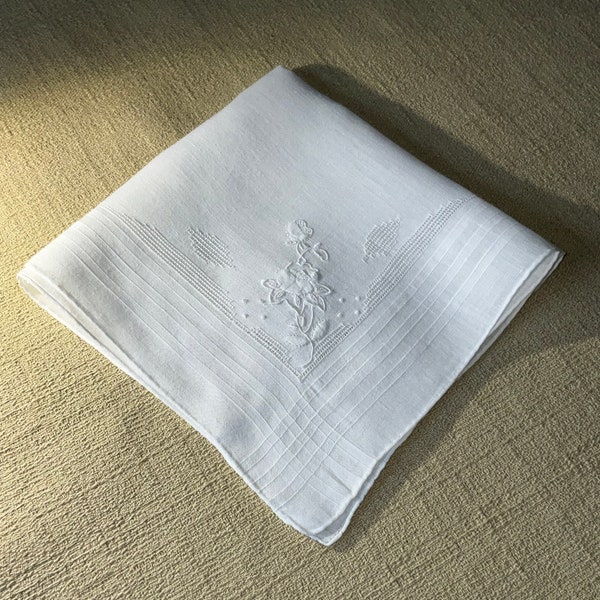 Vintage White Hanky with Embroidered Flowers - Handkerchief Hankie