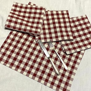 4 Handmade Waverly Cotton Napkins with Mitered Corners Burgandy and Cream Linens Picnic Sustainability Reusable