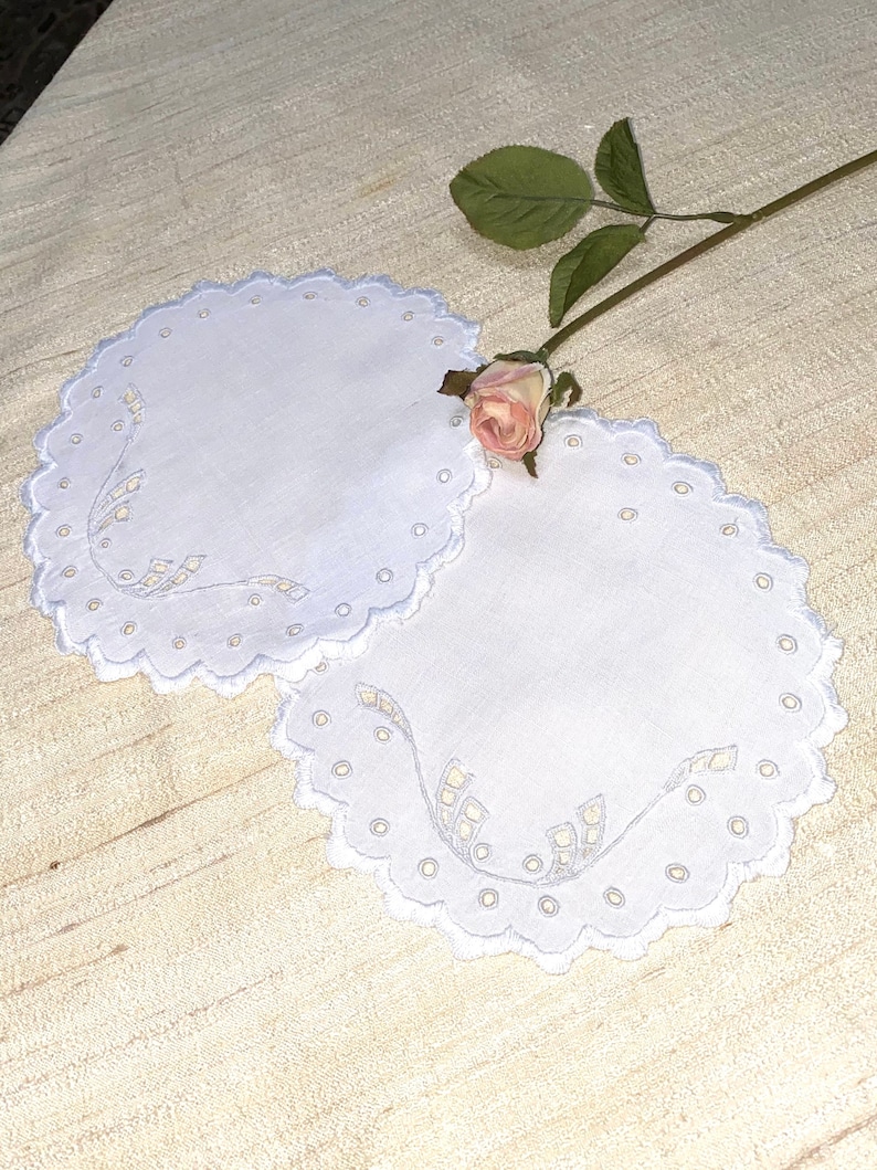 Antique Round Doily Made of Linen with Hand Embroidery 7 Inches