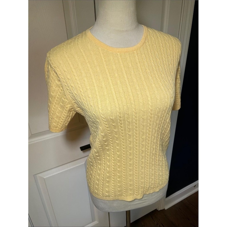 Vintage Pendleton Pale Yellow Cable Knit Short Sleeve Sweater Size Medium Petite image 1