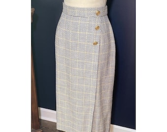 Saia midi vintage Talbots preta, marfim e dourada com estampa pied-de-poule e efeito envelope, tamanho 8.