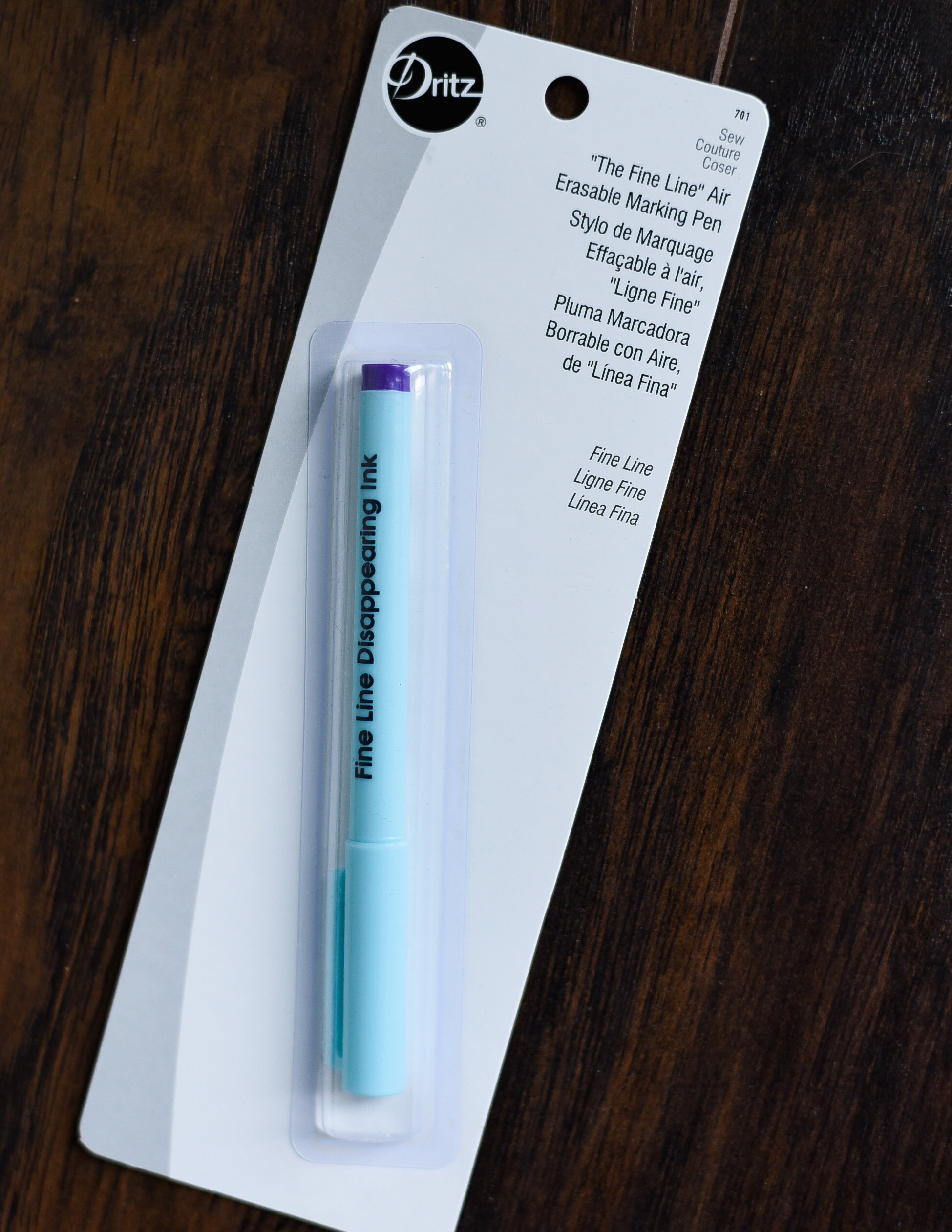 Dritz Fine Line Permanent Fabric Pen 