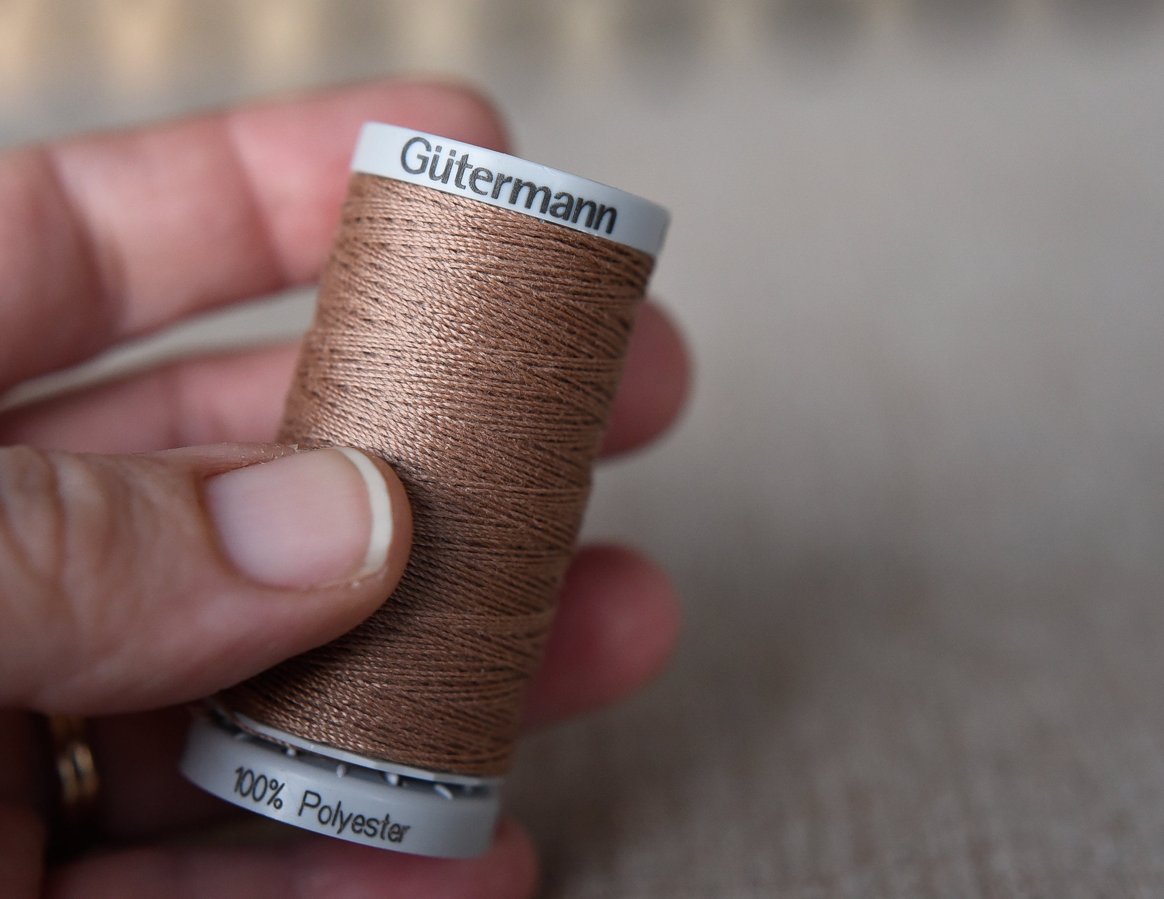 Extra Stong Polyester Upholstery Thread Brown Gutermann 139 