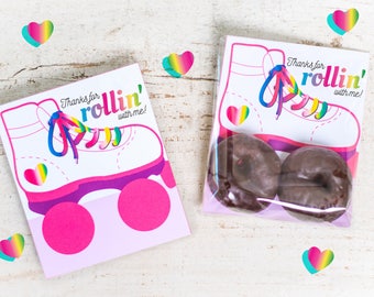 INSTANT DOWNLOAD afdrukbare skate partij gunst kaart roller derby afdrukken voor kleine donuts of koekjes schattig girly regenboog jaren tachtig thema