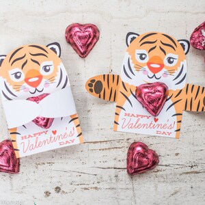 Imprimible lindo tigre Caramelo o regalo Hugger animales de San Valentín abrazan dulces individuales tarjeta de San Valentín lindos titulares de chocolate del día de San Valentín
