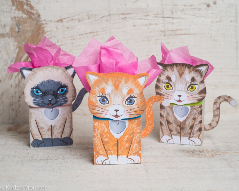 Set of 3 printable foldable kitten favor bags for image 1