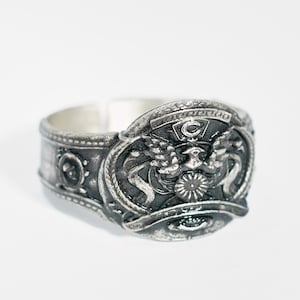 EXCLUSIVE Final Fantasy VII Champion Belt Ring,Handmade 950 Silver Collector’s Jewelry,FF7 Rebirth Accessory & Cosplay-Inspired Fantasy Gift