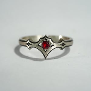 EXCLUSIVE BG3 Szarr Family Ring, Custom Cazador’s Ring Handmade in 950 Silver, Perfect for Baldur’s Gate 3 & DnD Fans