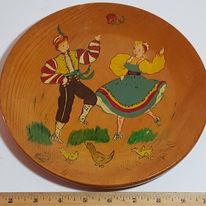 Vintage NORDIC, SCANDINAVIAN, NORWEGIAN, Rosemaling small wooden plaque
