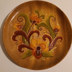 Vintage NORDIC, SCANDINAVIAN, NORWEGIAN, Rosemaled wooden plate