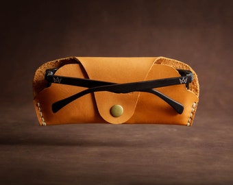 Sunglasses Case - Soft Glasses Case - Leather Sunglasses Case - Slim:Shady - Fits most bands and shapes