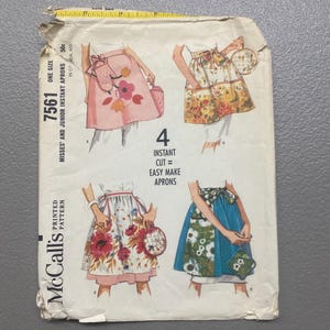 McCalls 7561 vintage sewing pattern, ladies apron pattern, diy clothing pattern, retro 1960s style accessory, easy to make at home, aprons