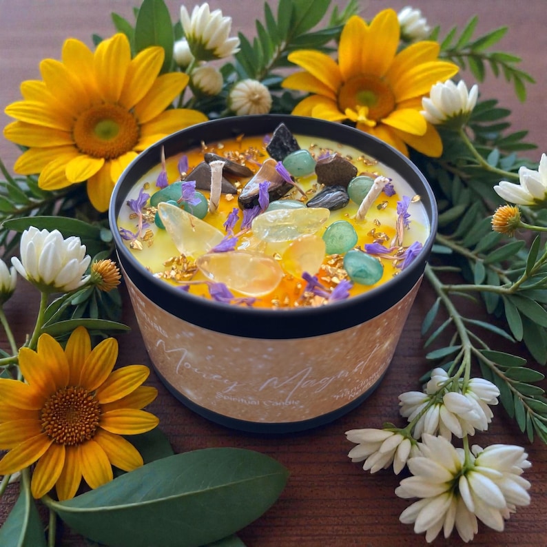MONEY MAGNET - Candle for Abundance, Wealth Manifestation, and Prosperity – Citrine, Green Aventurine & Tiger’s Eye Crystals image 3