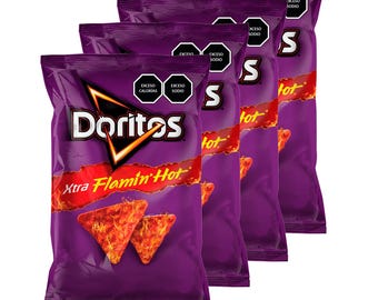 Doritos XTRA Flamin' Hot Sabritas Mexican Chips (4 BAG BOX) 61 grams