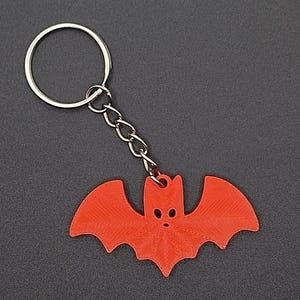 Bat Keychains (4 Pack) Cute Halloween Bag Charms, Handmade Eco-Friendly Bat Key Rings, Spooky Party Gift Set, Fun Vampire-Themed Key Tags