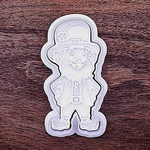 Leprechaun Hat Cookie Cutter: St. Patrick&#39;s Day Shamrock Treats