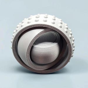 Fidget Spinner: Handmade & Customizable Stress Relief Gyro Toy, 30 Colors