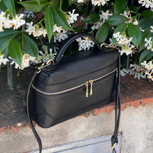 Élégant sac à main à bandoulière en cuir italien : sac à main à bandoulière fabriqué à la main pour femme