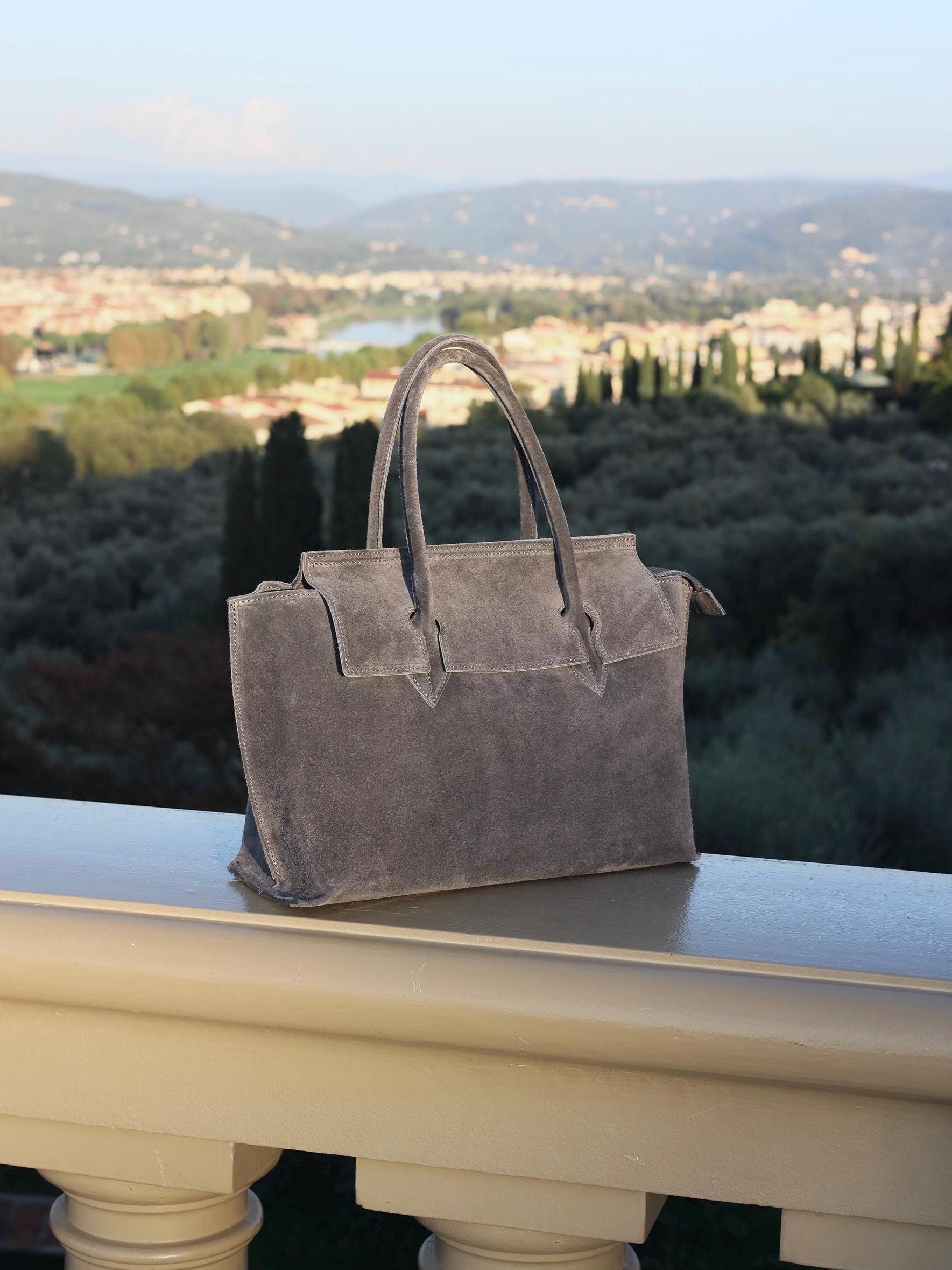 Luxurious Italian Suede Leather Tote: Handcrafted Women's Shoulder Handbag - Elegant Gift