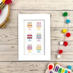 Carte de gâteau d'anniversaire, point de croix : téléchargement immédiat du tableau PDF