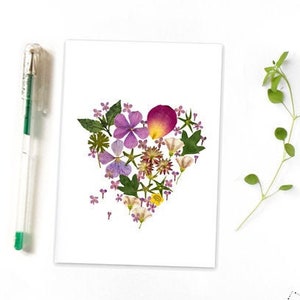 Botanical flower heart notecard with envelope greetings floral stationery