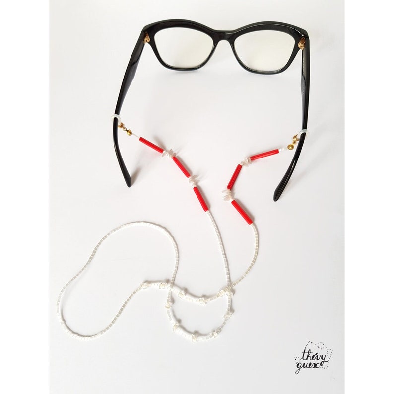 Chaîne de lunettes perles de verre tube rouge et blanches, Paillettes vintage, Collier chaîne fait main, Cadeau pour elle image 1