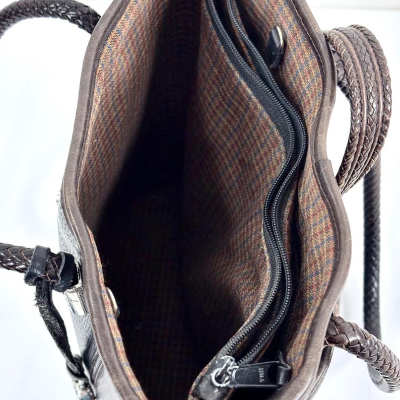 Brighton Gigi bucket bag Black Brown Leather Heart Hardware Braided Straps image 15