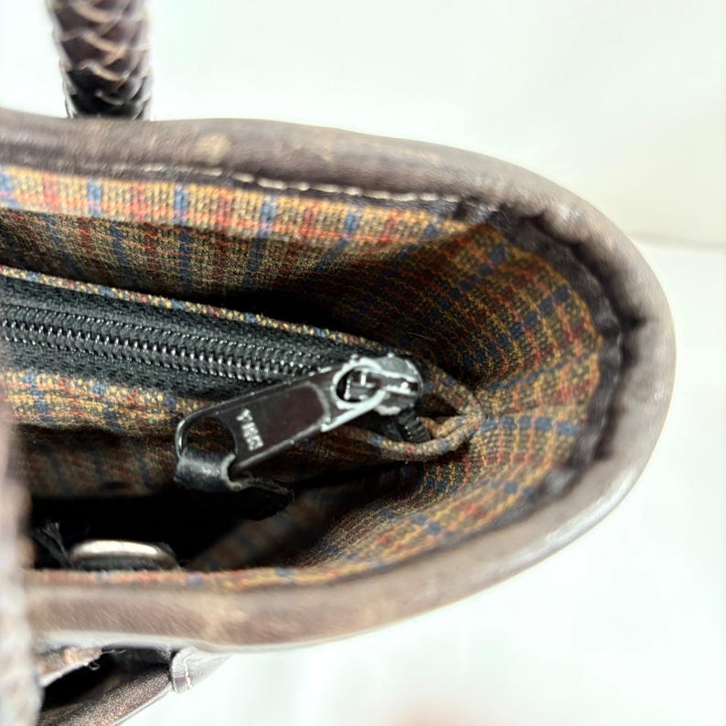 Brighton Gigi bucket bag Black Brown Leather Heart Hardware Braided Straps image 6