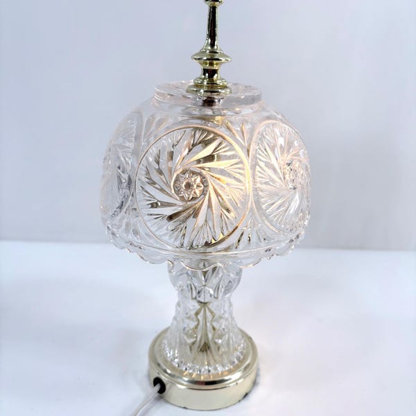 Vintage Glass Lamp Clear Lead Cut Crystal Style Pinwheel Star Gold Tone Hardware