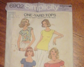 CLEARANCE - Vintage Simplicity 6902 - One yard Tops - Size 6 and 8 ( bust 30.5 and 31.5) miss