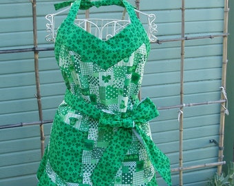 Shamrock Frilly Apron - READY TO SHIP