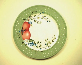 Summer Display 395, Apples & Daisies Painted on Plastic Plate, Country Primitives Style design, Artist Quality Painting