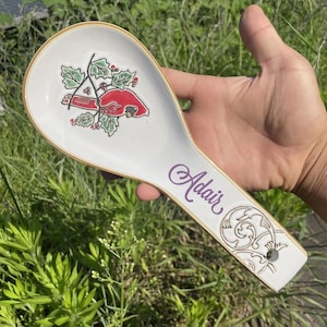 Personalized Ceramic Spoon Rest Custom Name Hand Painted Red Bird Spoon Holder Glazed Ceramic Spoon Rest Kitchen Utensil Holder Gifts