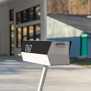 Mid-Century Modern Mailbox: Black & White, 50s/60s Design