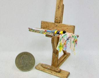 Miniature Artist Easel  1:12 scale