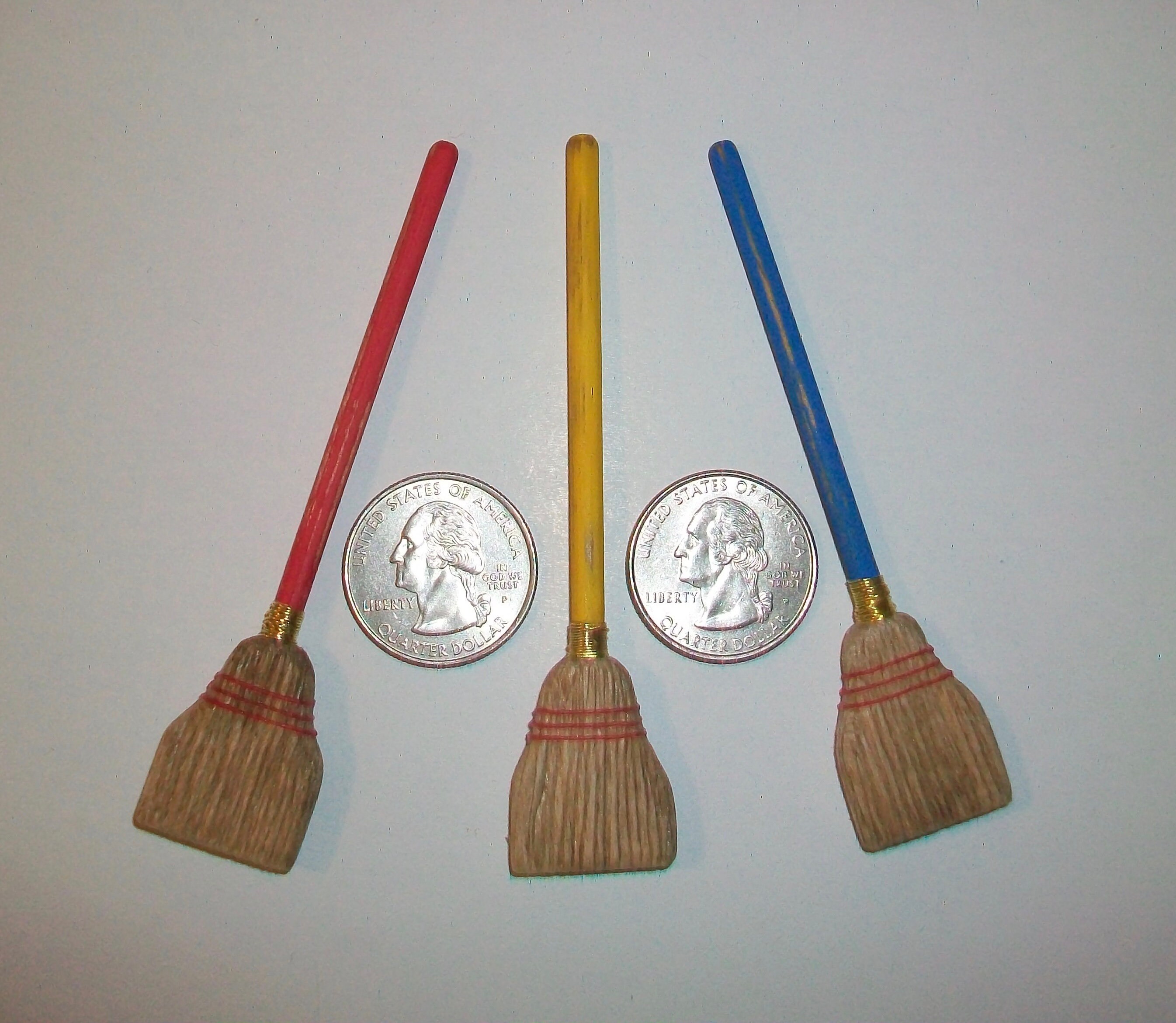 Scala Broom in miniatura 1:12 Scala Broom in miniatura 1:12