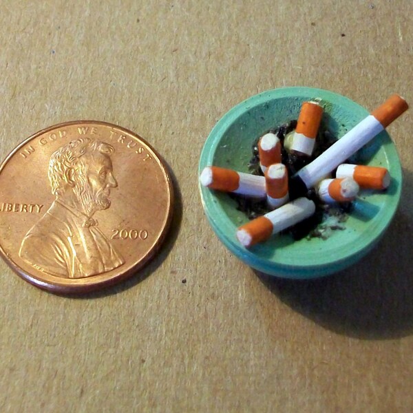 Miniature Ashtray (one inch dollhouse scale)