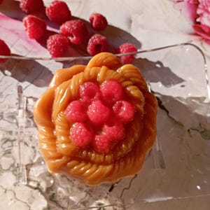 Raspberry cake soap, fruit dessert birthday party favor, fake bake prank Christmas gift, unique handmade glycerin decorative scented soap