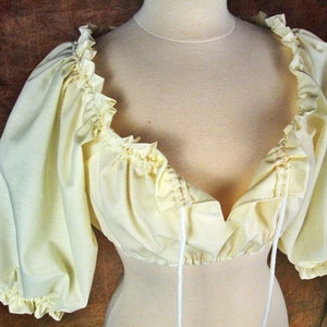 Kurze abgeschnittene Elfenbein cremeweiße (oder jede Farbe) DRAWSTRING Renaissance Hemd