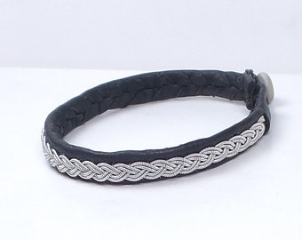 Leather & Pewter Braid Bracelet, Black, Saami