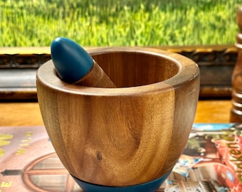Thyme and Table Acacia Wood Mortar and Pestle Set